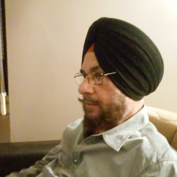 Meet your Posher, Sandy - Picture 1 of 1